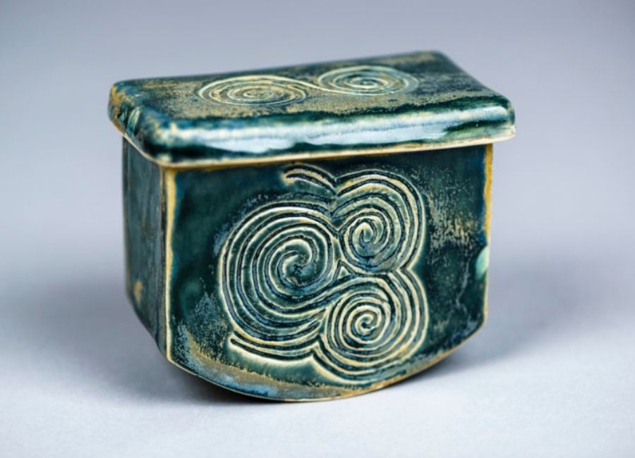 funeral urn by ann bates